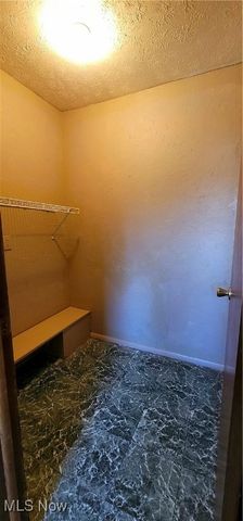 1951 E 39th Street, Lorain, OH 44055