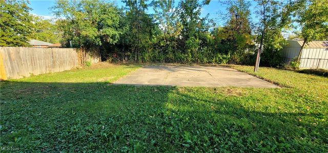 1951 E 39th Street, Lorain, OH 44055