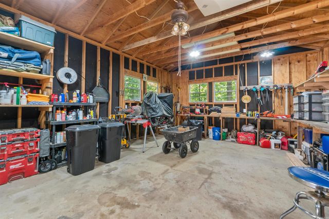207 Holland Lane, Hot Springs, AR 71913