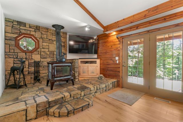 207 Holland Lane, Hot Springs, AR 71913