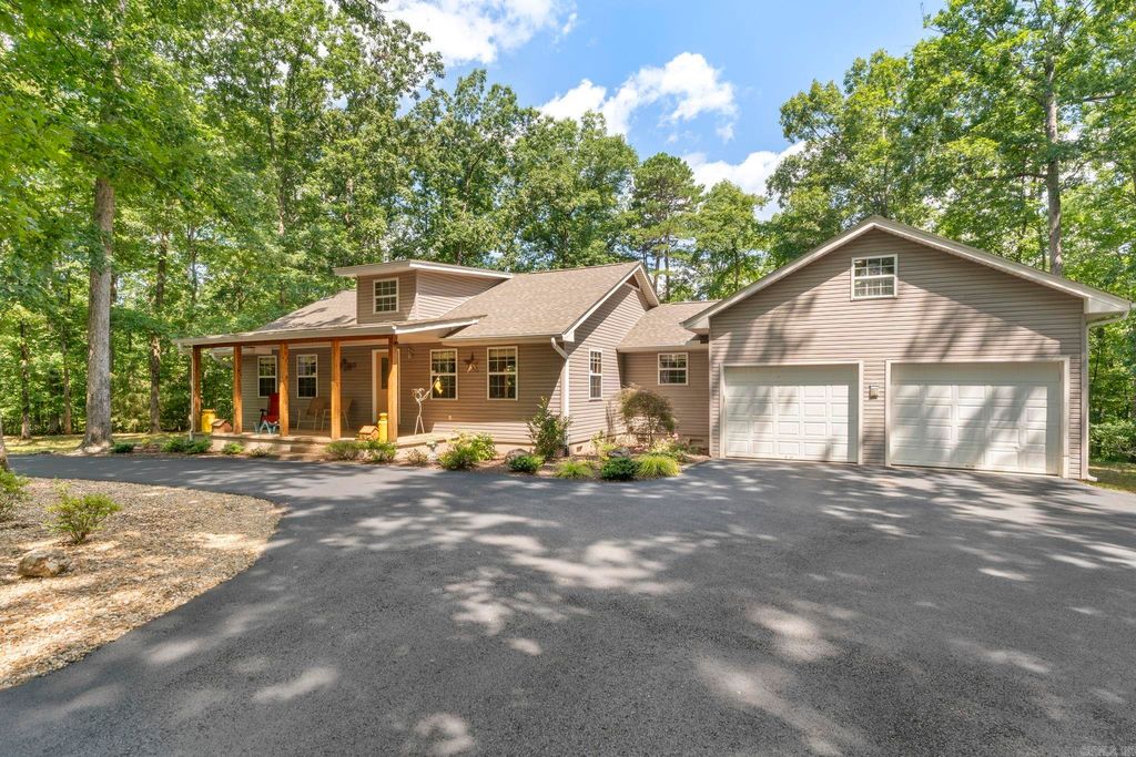 207 Holland Lane, Hot Springs, AR 71913