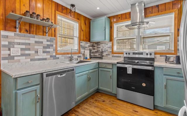 509 Hillside Dr. S., North Myrtle Beach, SC 29582