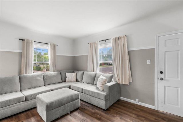 505 S Acacia Ave, Ripon, CA 95366
