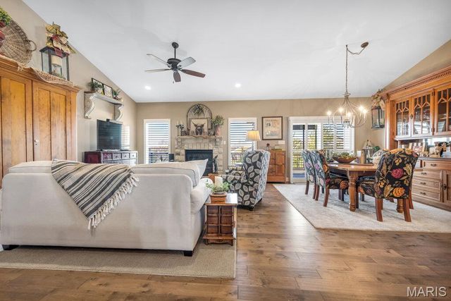 701 Ridgepointe Court, Lake St Louis, MO 63367