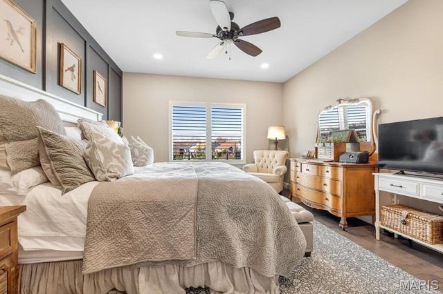 701 Ridgepointe Court, Lake St Louis, MO 63367