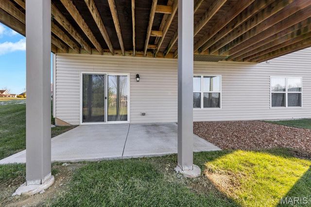 701 Ridgepointe Court, Lake St Louis, MO 63367