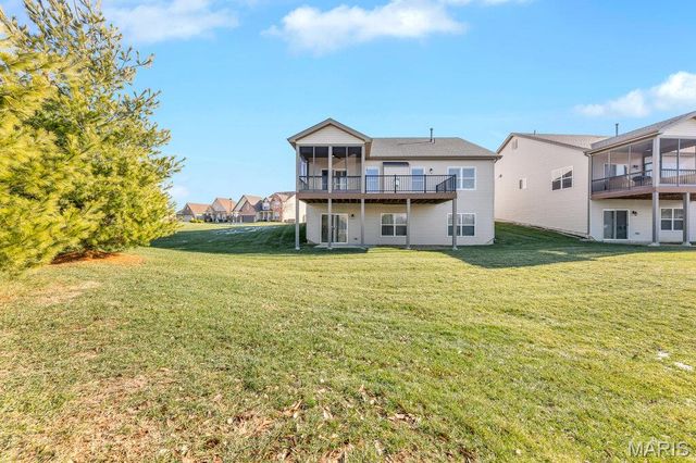 701 Ridgepointe Court, Lake St Louis, MO 63367
