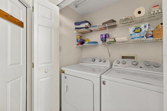 2048 NW 50TH AVENUE, Ocala, FL 34482