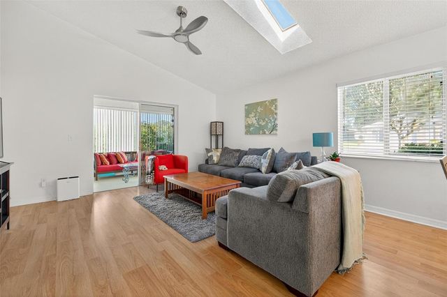 2048 NW 50TH AVENUE, Ocala, FL 34482