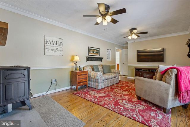 6205 BEECHDALE CT, Rockville, MD 20855