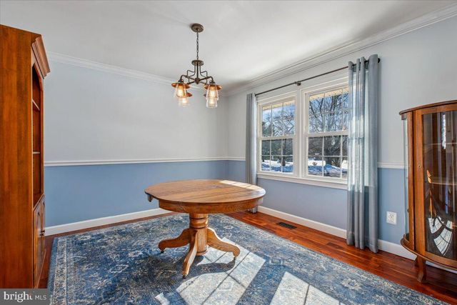 6205 BEECHDALE CT, Rockville, MD 20855