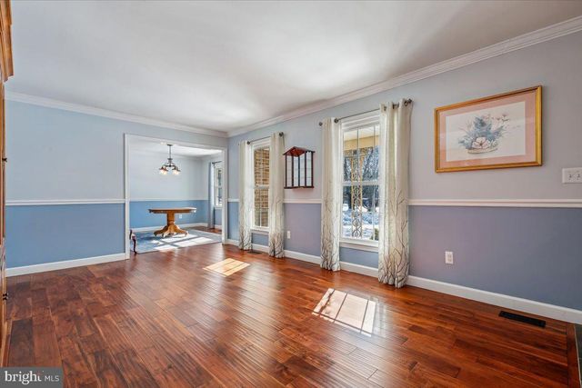 6205 BEECHDALE CT, Rockville, MD 20855