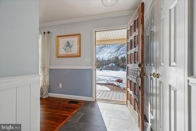 6205 BEECHDALE CT, Rockville, MD 20855