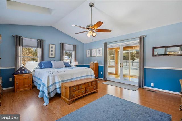 6205 BEECHDALE CT, Rockville, MD 20855