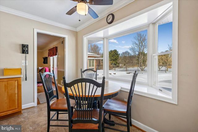 6205 BEECHDALE CT, Rockville, MD 20855