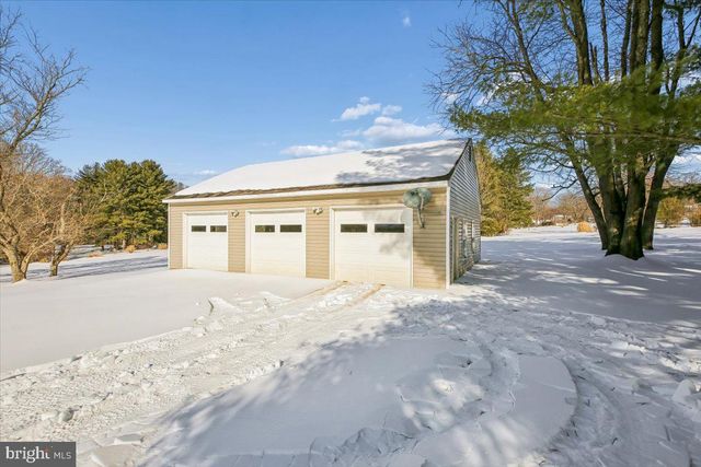 6205 BEECHDALE CT, Rockville, MD 20855