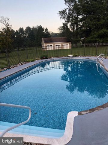 6205 BEECHDALE CT, Rockville, MD 20855