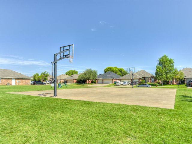 2416 NW 153rd Street, Edmond, OK 73013