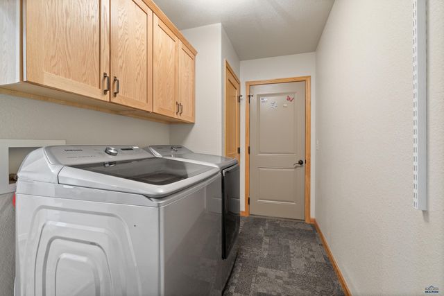 4436 FIELDSTONE DR, Rapid City, SD 57703