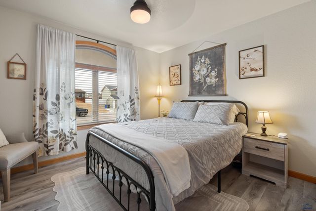 4436 FIELDSTONE DR, Rapid City, SD 57703