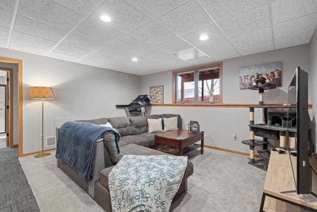 4436 FIELDSTONE DR, Rapid City, SD 57703