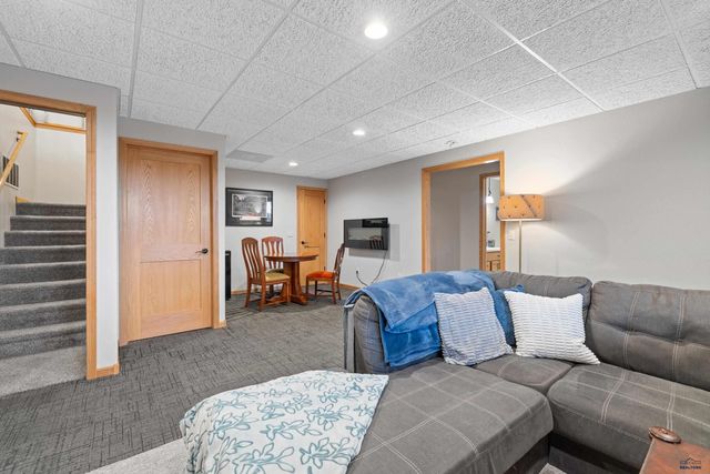 4436 FIELDSTONE DR, Rapid City, SD 57703