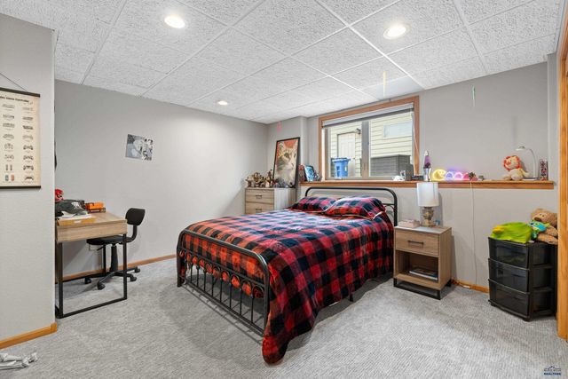 4436 FIELDSTONE DR, Rapid City, SD 57703