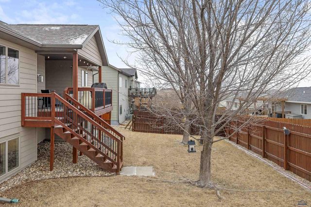 4436 FIELDSTONE DR, Rapid City, SD 57703