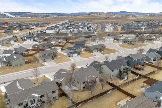 4436 FIELDSTONE DR, Rapid City, SD 57703