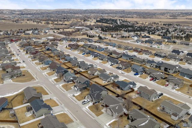 4436 FIELDSTONE DR, Rapid City, SD 57703