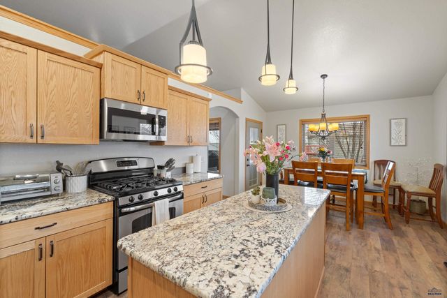 4436 FIELDSTONE DR, Rapid City, SD 57703