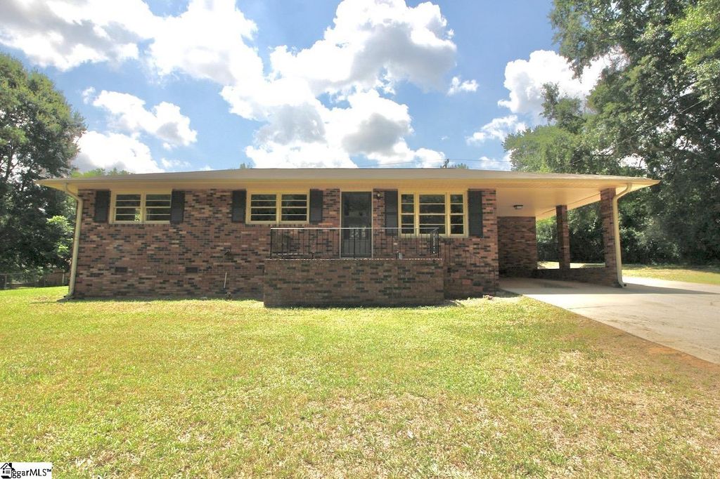 116 Poplar Lane, Anderson, SC 29621