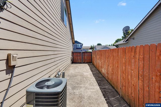 5423 Mirage St N, Keizer, OR 97303