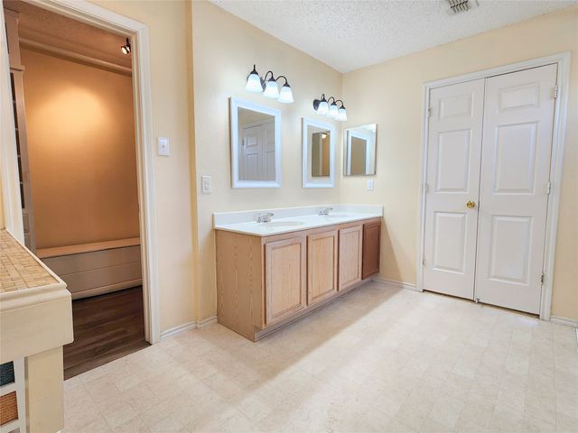 2120 Navada Way, Fort Worth, TX 76247