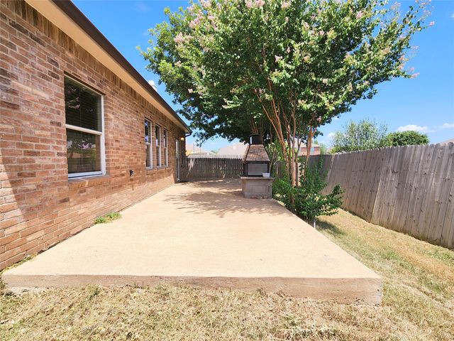 2120 Navada Way, Fort Worth, TX 76247