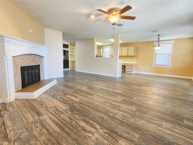 2120 Navada Way, Fort Worth, TX 76247