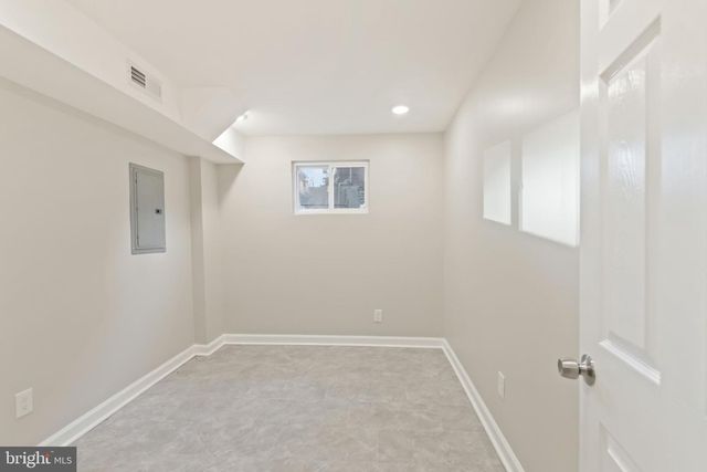 7724 FAYETTE ST, Philadelphia, PA 19150