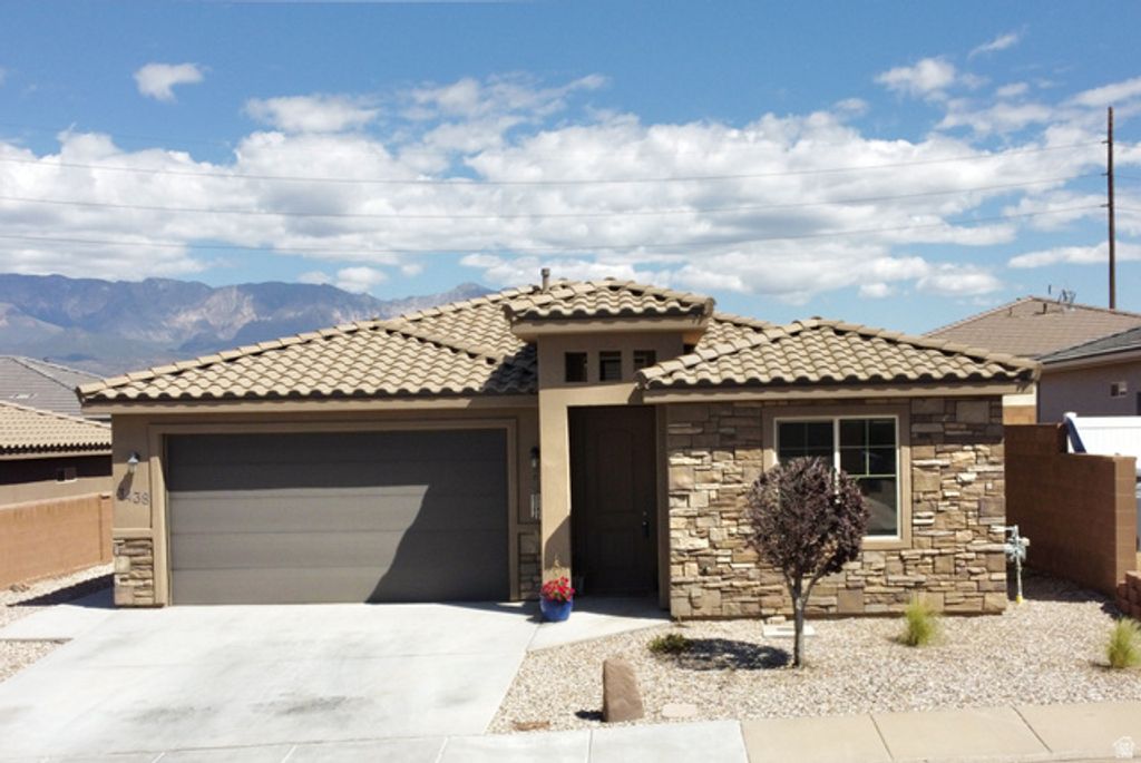 Image 1 of property listing at 3438 W 150 N, Hurricane, UT 84737