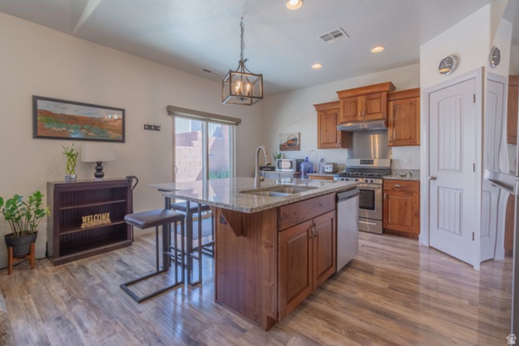 Image 8 of property listing at 3438 W 150 N, Hurricane, UT 84737