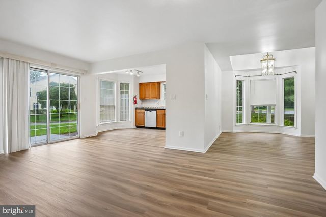 1 COLEBROOK, Princeton, NJ 08540