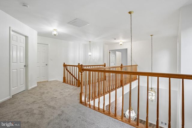 1 COLEBROOK, Princeton, NJ 08540