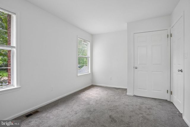 1 COLEBROOK, Princeton, NJ 08540