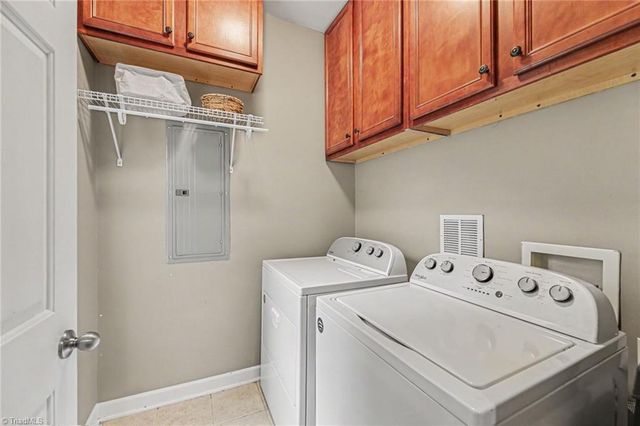 5120 Spiral Wood Drive, Clemmons, NC 27012