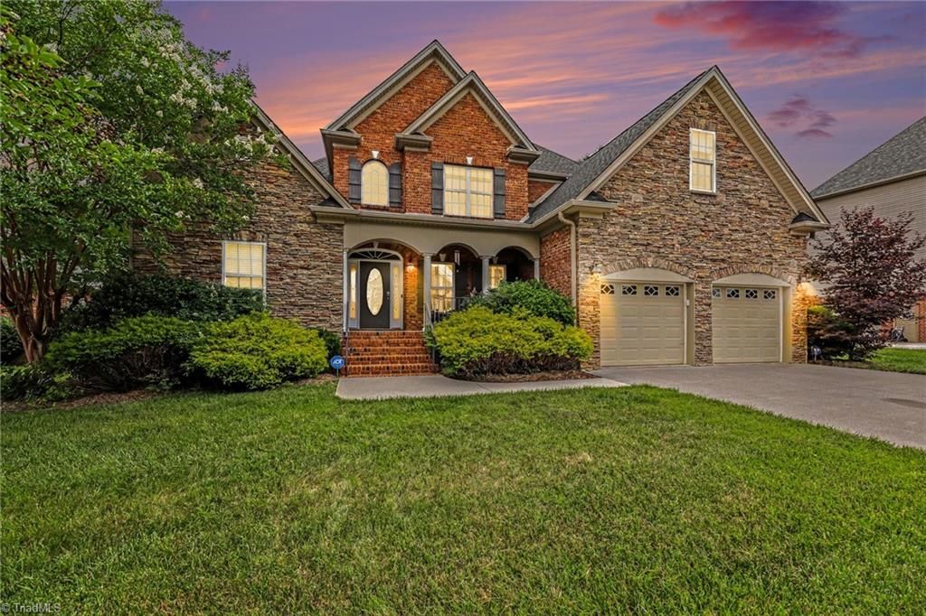 5120 Spiral Wood Drive, Clemmons, NC 27012