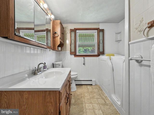 632 GREEN VALLEY RD, York, PA 17403