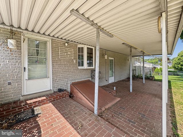632 GREEN VALLEY RD, York, PA 17403