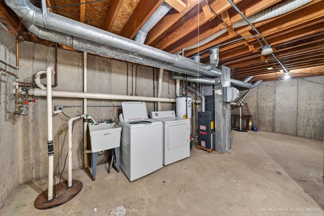 11722 Daniel Lane 39, Huntley, IL 60142