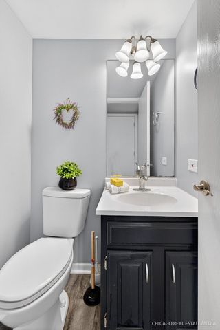 11722 Daniel Lane 39, Huntley, IL 60142