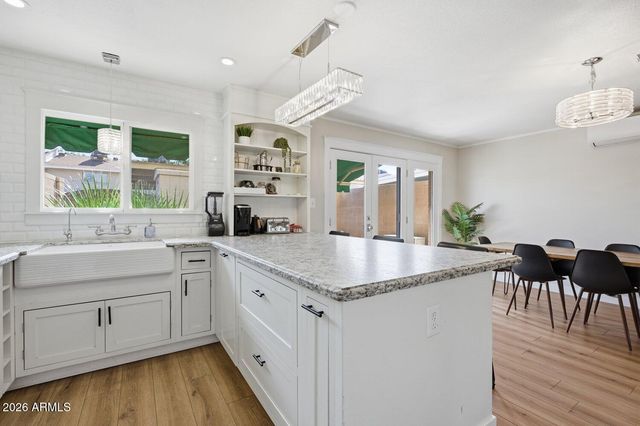 6051 N GRANITE REEF Road, Scottsdale, AZ 85250