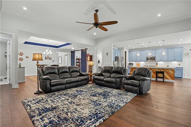 286 Chatuge Drive, Hoschton, GA 30548